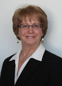 RE/MAX real estate central alberta - Lacombe Agent On Duty: Linda Walton