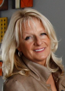 RE/MAX Real Estate Agent On Duty: Jen Liviniuk